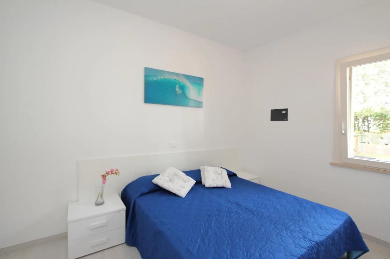 Villaggio Pineta Μπιμπιόνε 0*,  Ιταλία
